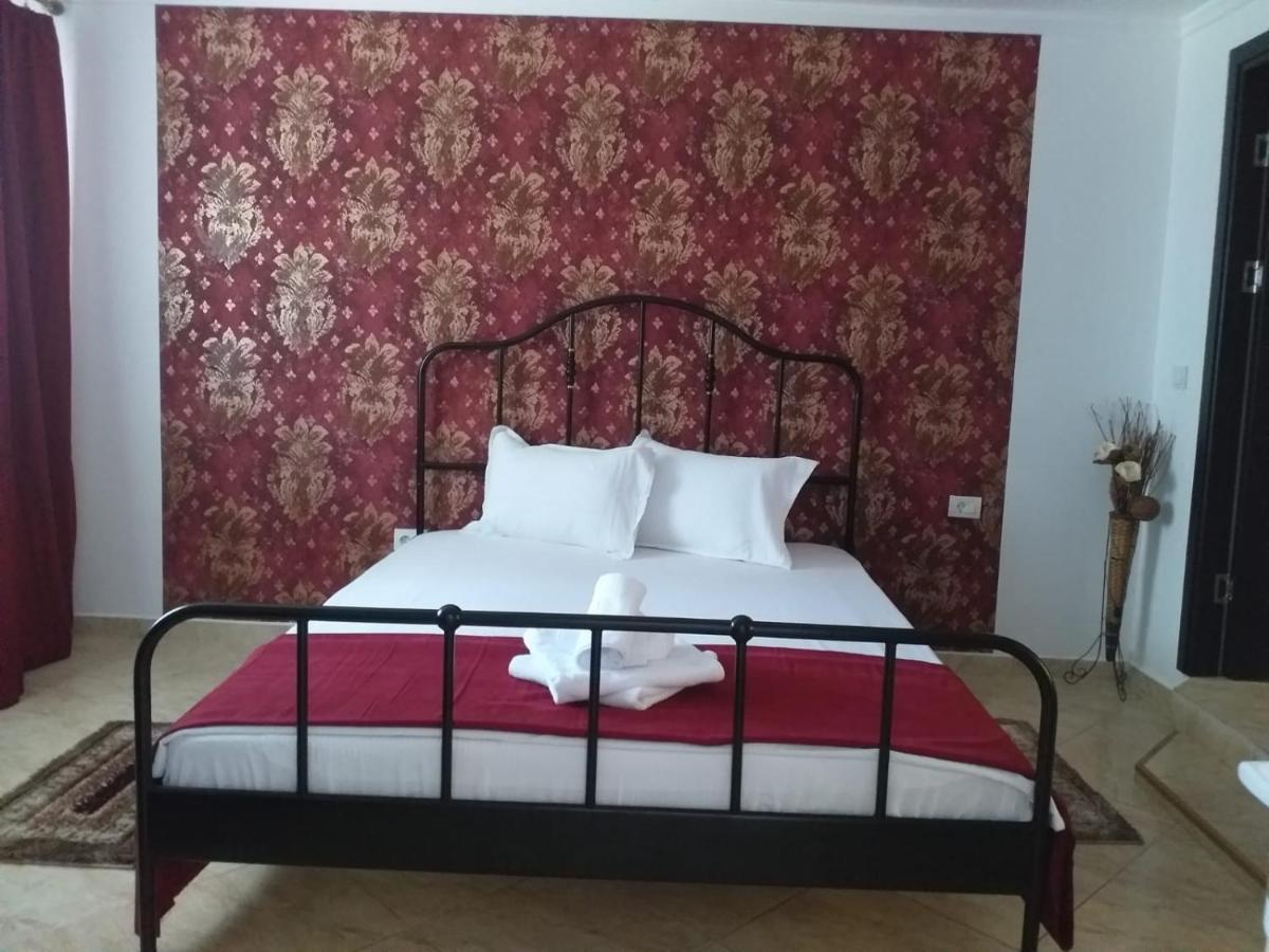 Hotel Casa Marronne Costinesti Esterno foto