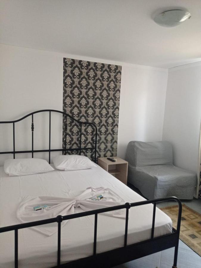 Hotel Casa Marronne Costinesti Esterno foto