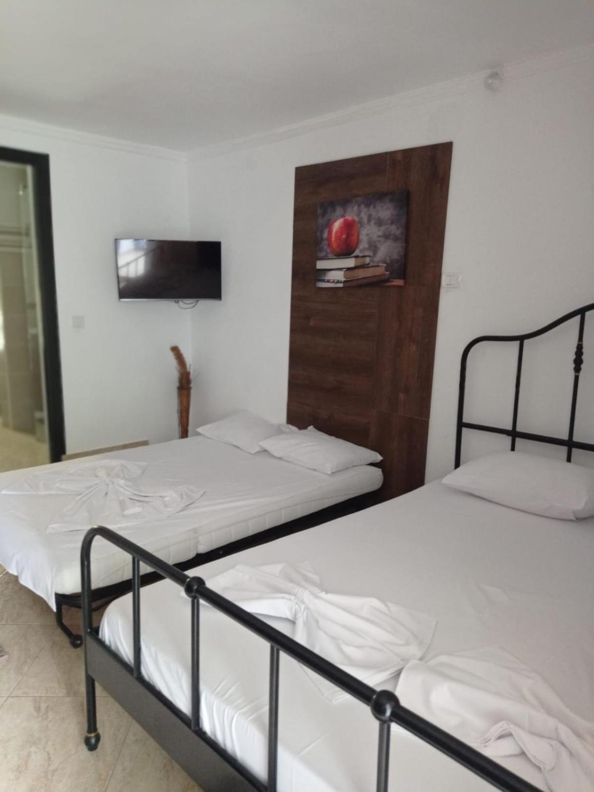 Hotel Casa Marronne Costinesti Esterno foto